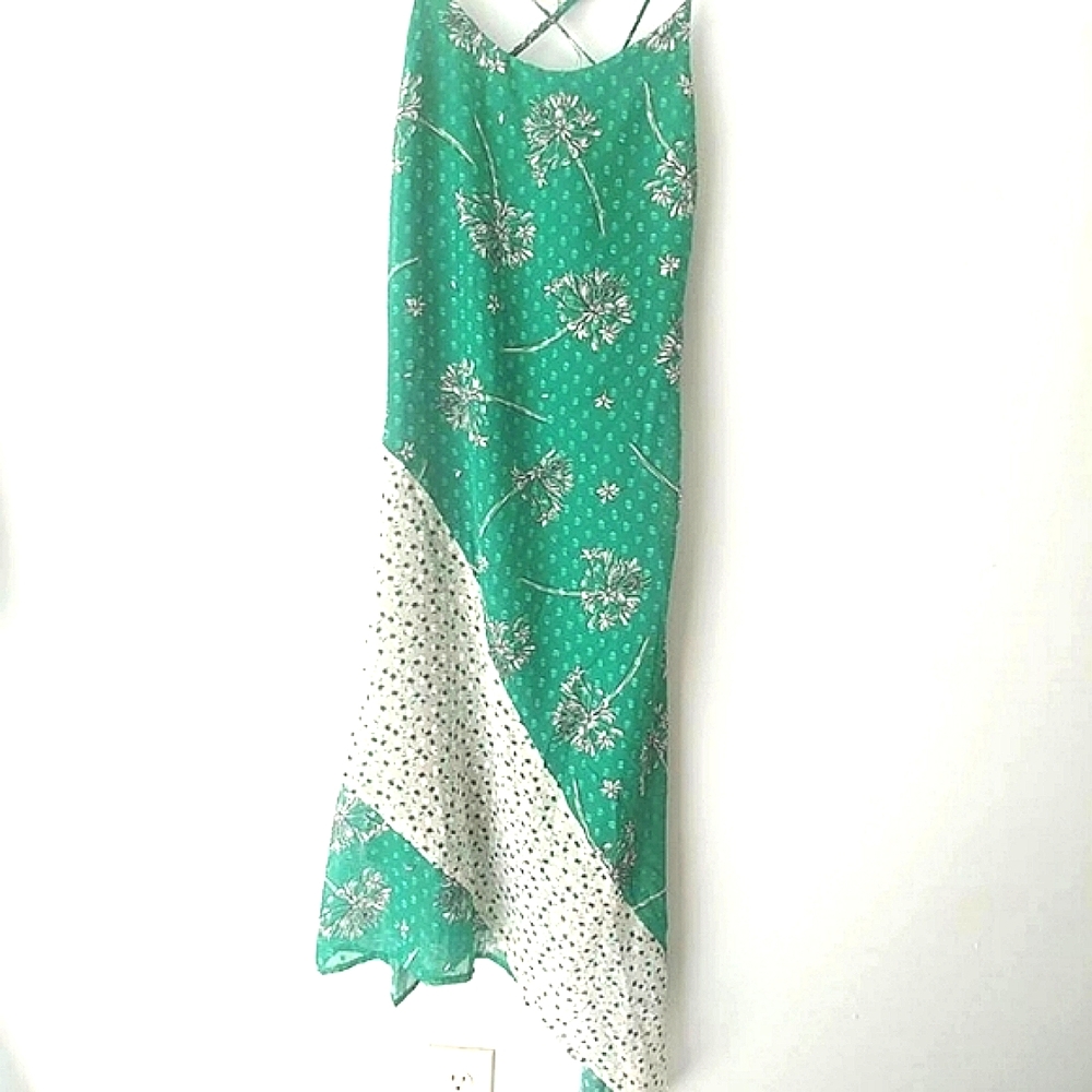 Q&A Green Floral Assymetrical Strap Dress